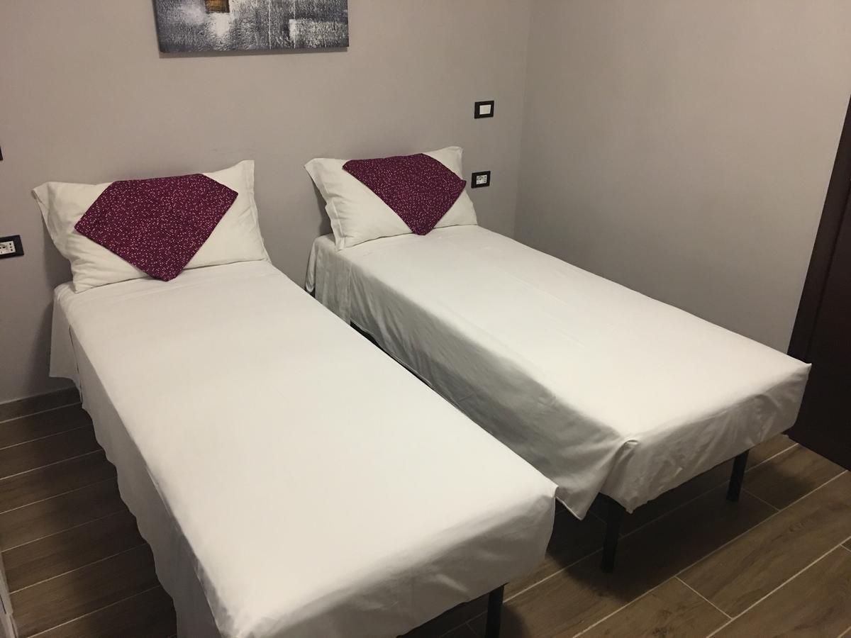 Favola Romana - Guest House Екстер'єр фото